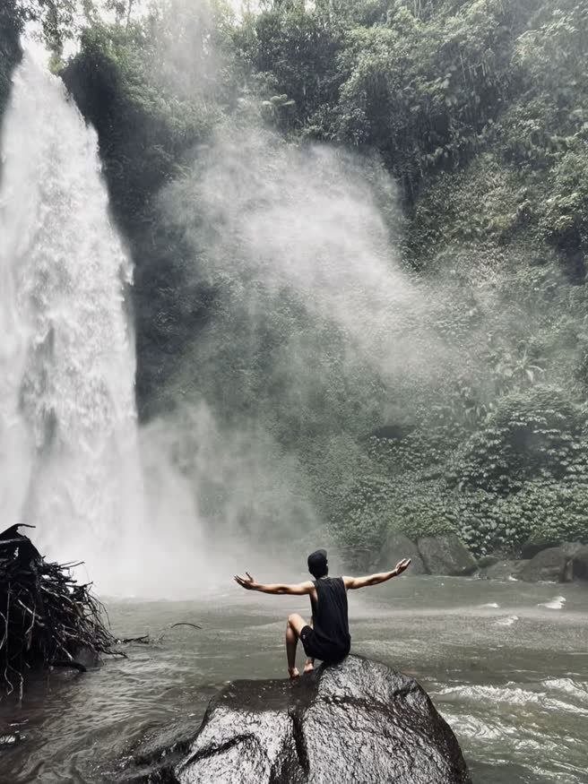Nungnung Waterfall