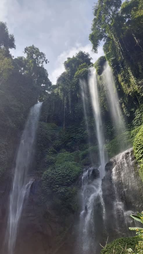 Sekumpul Waterfall
