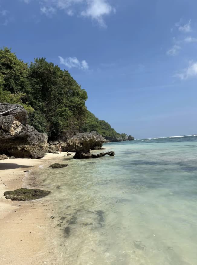 Thomas Beach